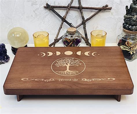 Using Herbs and Plants in the Design of Your Witchcraft Altar Table